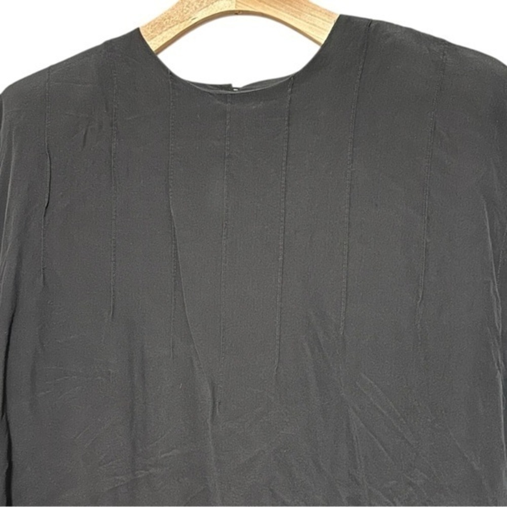 Jordan II Vintage Women’s Size 16W 36 Black Silk Pintuck Front Short Sleeve Top